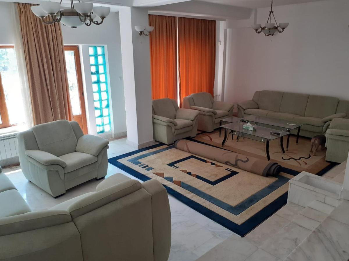 Vila Boss Constanta Ngoại thất bức ảnh